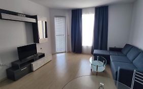 Jeni'S Apartment